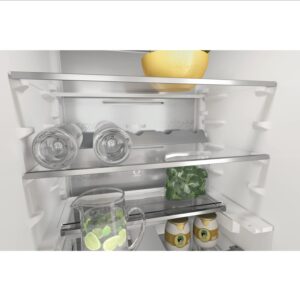 Холодильник Whirlpool WHC18 T573 - 7