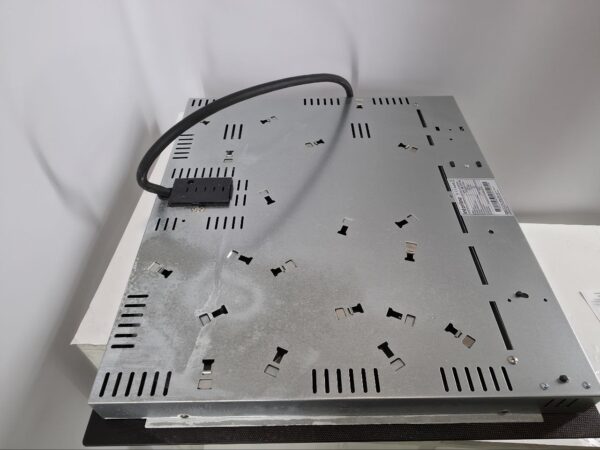Варильна поверхня  HIV 367 SBD BA - 5