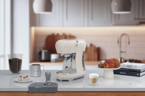 Не вказано Smeg ECF 02CREU - 10